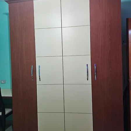Main Seaview Apartment *